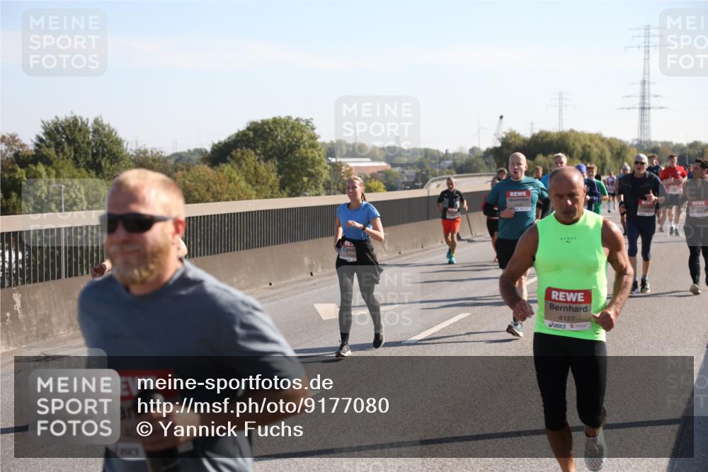 03.10.2025 - Köhlbrandbrückenlauf Yannick Fuchs http://msf.ph/oto/9177080 03.10.2025 11:16:00 Position 3 4195, 4127 meine-sportfotos.de