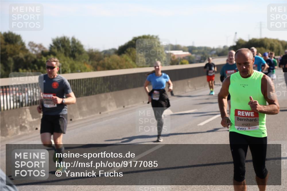 03.10.2025 - Köhlbrandbrückenlauf Yannick Fuchs http://msf.ph/oto/9177085 03.10.2025 11:16:01 Position 3 4127 meine-sportfotos.de