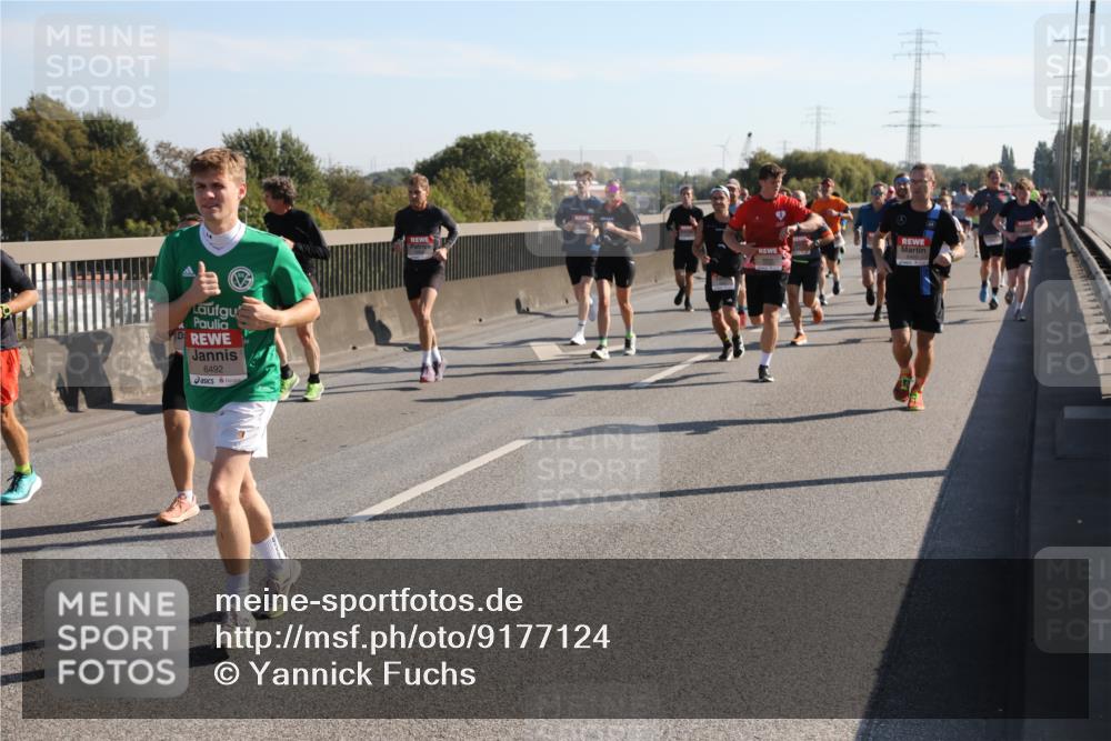 03.10.2025 - Köhlbrandbrückenlauf Yannick Fuchs http://msf.ph/oto/9177124 03.10.2025 11:16:07 Position 3 6492 meine-sportfotos.de