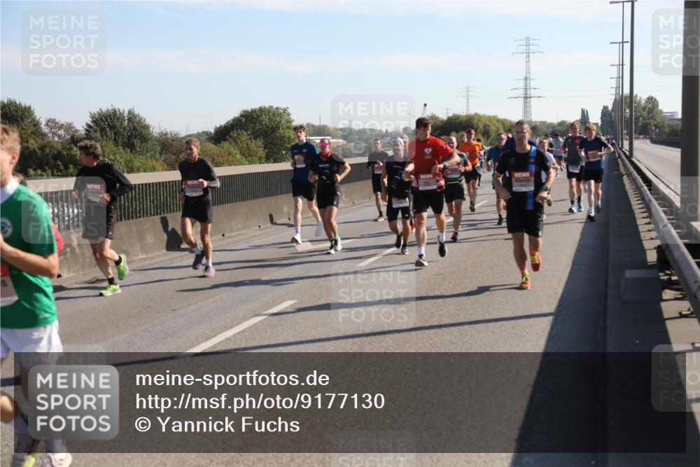 03.10.2025 - Köhlbrandbrückenlauf Yannick Fuchs http://msf.ph/oto/9177130 03.10.2025 11:16:07 Position 3  meine-sportfotos.de