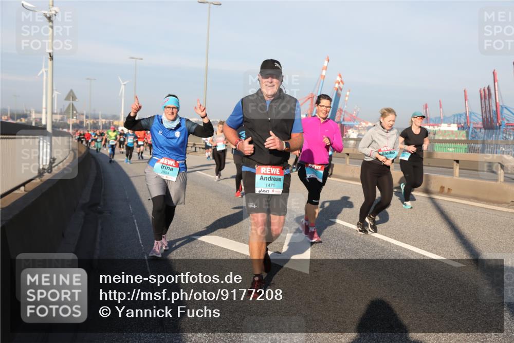 03.10.2025 - Köhlbrandbrückenlauf Yannick Fuchs http://msf.ph/oto/9177208 03.10.2025 08:48:10 Position 2 2954, 1471 meine-sportfotos.de