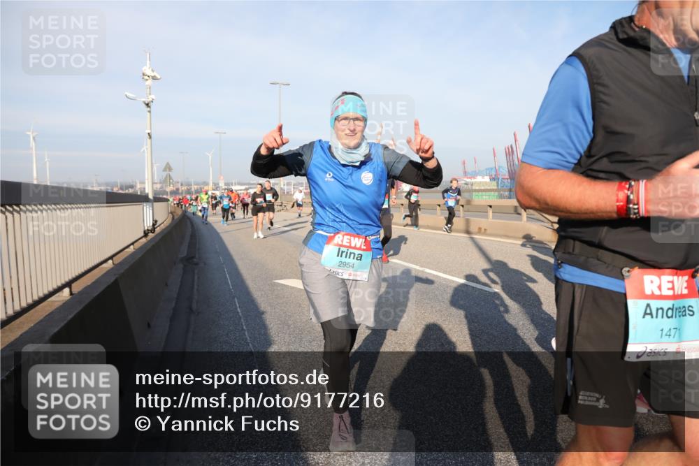 03.10.2025 - Köhlbrandbrückenlauf Yannick Fuchs http://msf.ph/oto/9177216 03.10.2025 08:48:11 Position 2 2954, 1471 meine-sportfotos.de