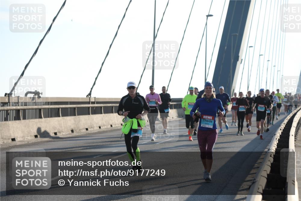 03.10.2025 - Köhlbrandbrückenlauf Yannick Fuchs http://msf.ph/oto/9177249 03.10.2025 08:27:33 Position 1 3492 meine-sportfotos.de