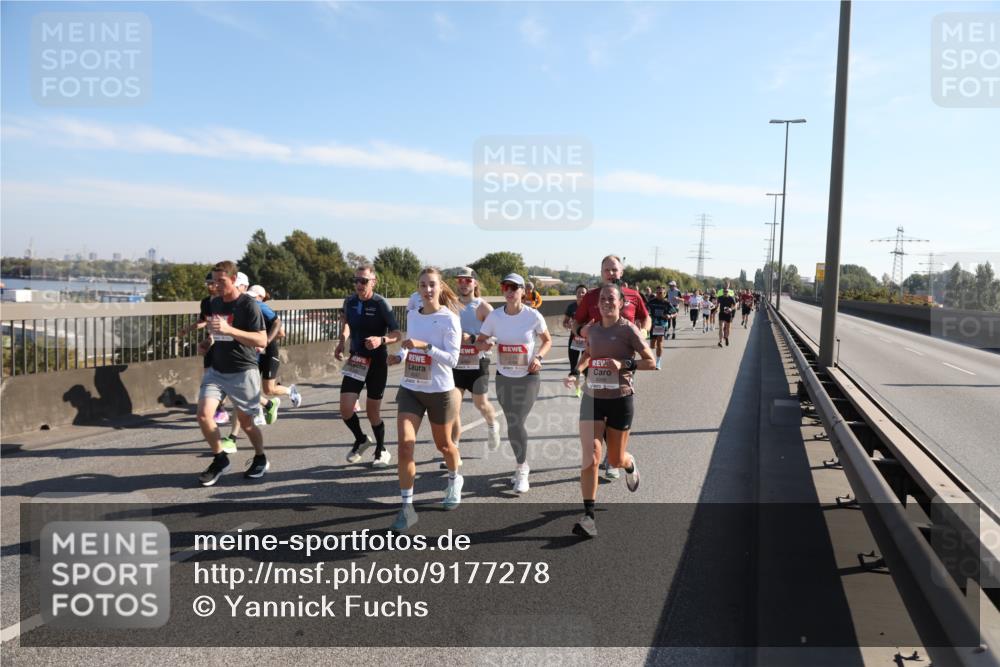 03.10.2025 - Köhlbrandbrückenlauf Yannick Fuchs http://msf.ph/oto/9177278 03.10.2025 11:16:24 Position 3  meine-sportfotos.de