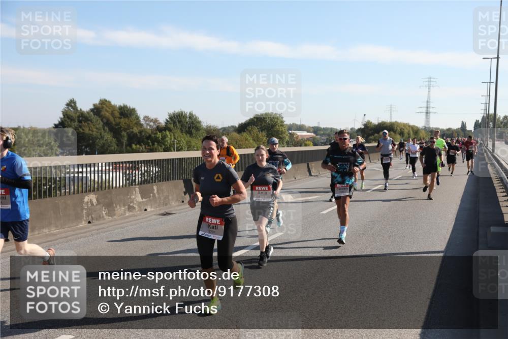 03.10.2025 - Köhlbrandbrückenlauf Yannick Fuchs http://msf.ph/oto/9177308 03.10.2025 11:16:26 Position 3 5791 meine-sportfotos.de