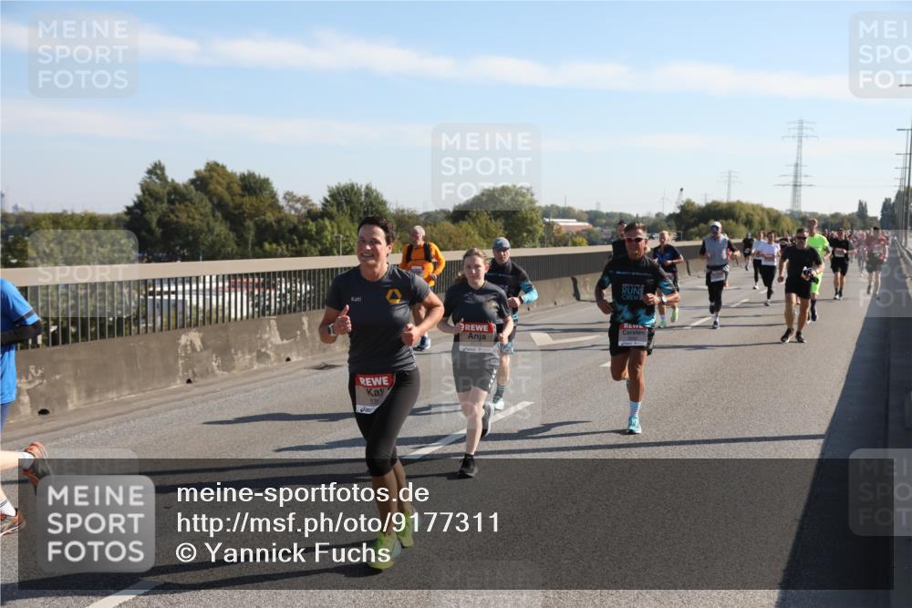 03.10.2025 - Köhlbrandbrückenlauf Yannick Fuchs http://msf.ph/oto/9177311 03.10.2025 11:16:26 Position 3  meine-sportfotos.de