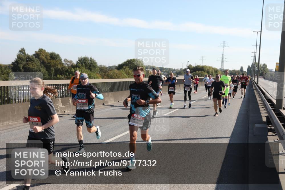 03.10.2025 - Köhlbrandbrückenlauf Yannick Fuchs http://msf.ph/oto/9177332 03.10.2025 11:16:27 Position 3 6187, 5692 meine-sportfotos.de