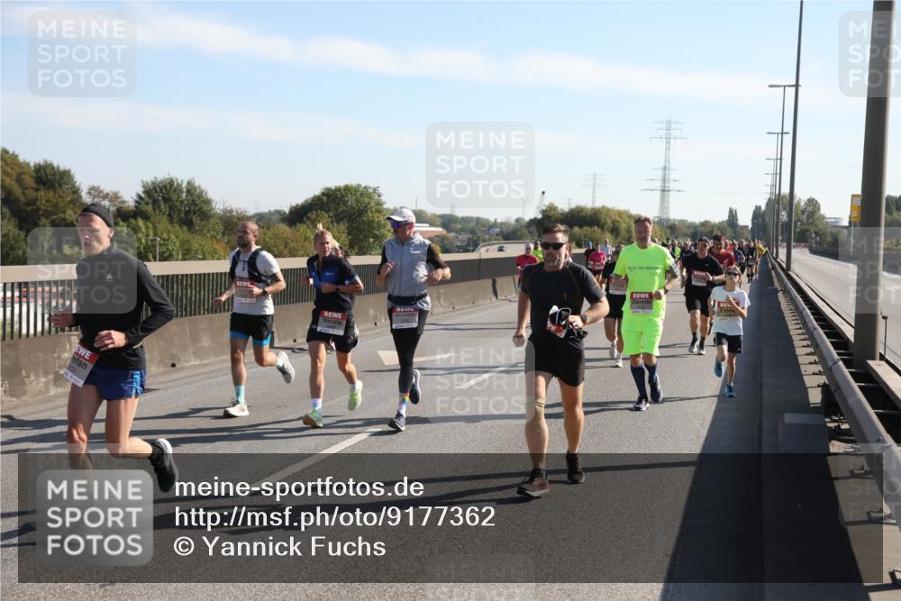 03.10.2025 - Köhlbrandbrückenlauf Yannick Fuchs http://msf.ph/oto/9177362 03.10.2025 11:16:29 Position 3  meine-sportfotos.de