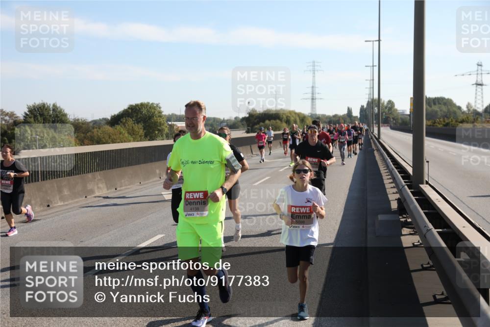 03.10.2025 - Köhlbrandbrückenlauf Yannick Fuchs http://msf.ph/oto/9177383 03.10.2025 11:16:31 Position 3 4138, 5098 meine-sportfotos.de