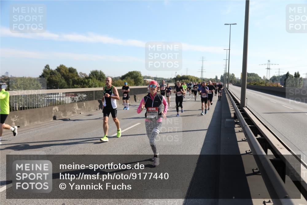 03.10.2025 - Köhlbrandbrückenlauf Yannick Fuchs http://msf.ph/oto/9177440 03.10.2025 11:16:37 Position 3 4488 meine-sportfotos.de