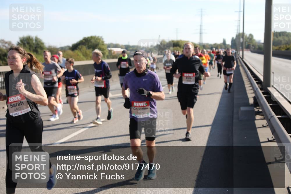 03.10.2025 - Köhlbrandbrückenlauf Yannick Fuchs http://msf.ph/oto/9177470 03.10.2025 11:16:40 Position 3 4467, 6285 meine-sportfotos.de