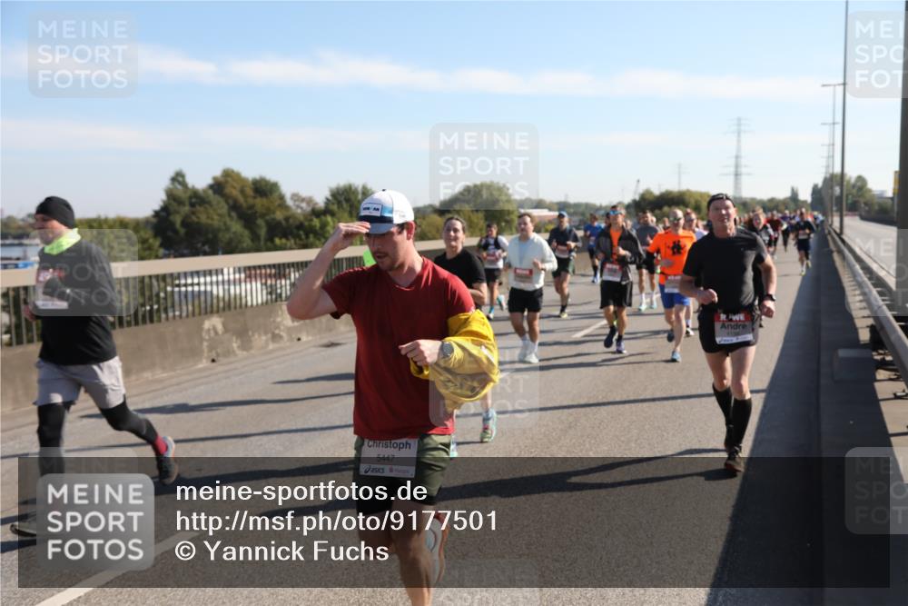 03.10.2025 - Köhlbrandbrückenlauf Yannick Fuchs http://msf.ph/oto/9177501 03.10.2025 11:16:43 Position 3 5447 meine-sportfotos.de