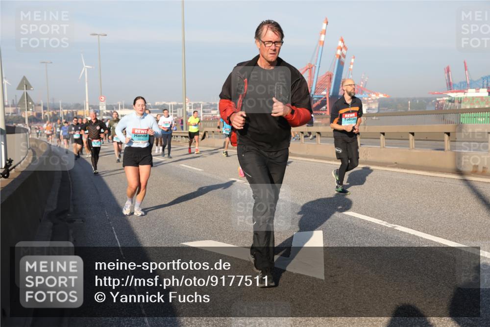 03.10.2025 - Köhlbrandbrückenlauf Yannick Fuchs http://msf.ph/oto/9177511 03.10.2025 08:48:40 Position 2  meine-sportfotos.de