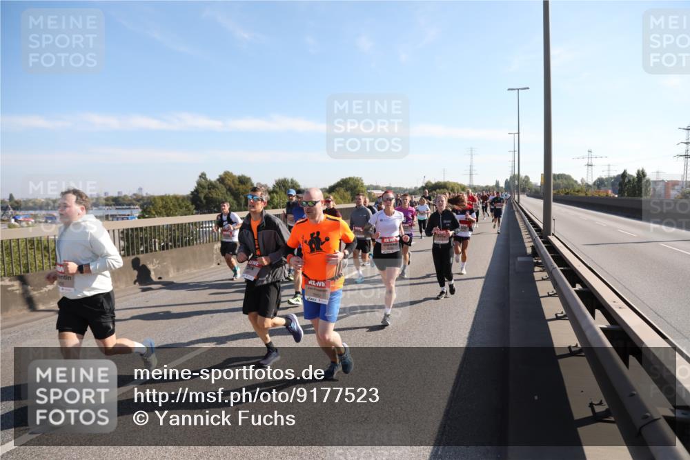 03.10.2025 - Köhlbrandbrückenlauf Yannick Fuchs http://msf.ph/oto/9177523 03.10.2025 11:16:46 Position 3 5952 meine-sportfotos.de