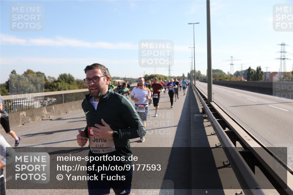 03.10.2025 - Köhlbrandbrückenlauf Yannick Fuchs http://msf.ph/oto/9177593 03.10.2025 11:16:52 Position 3 4147 meine-sportfotos.de