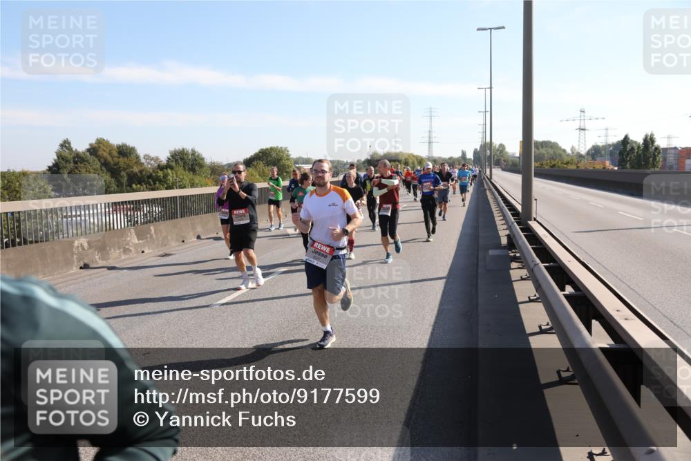 03.10.2025 - Köhlbrandbrückenlauf Yannick Fuchs http://msf.ph/oto/9177599 03.10.2025 11:16:53 Position 3  meine-sportfotos.de