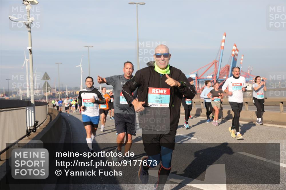 03.10.2025 - Köhlbrandbrückenlauf Yannick Fuchs http://msf.ph/oto/9177673 03.10.2025 08:48:55 Position 2 3843, 1820 meine-sportfotos.de
