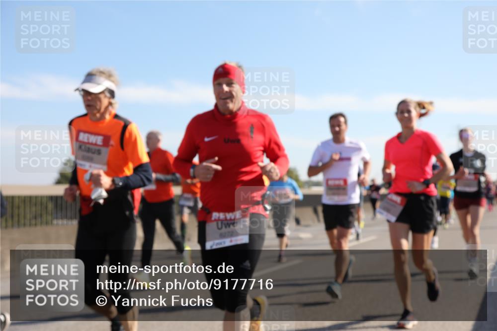 03.10.2025 - Köhlbrandbrückenlauf Yannick Fuchs http://msf.ph/oto/9177716 03.10.2025 11:17:02 Position 3 6272 meine-sportfotos.de
