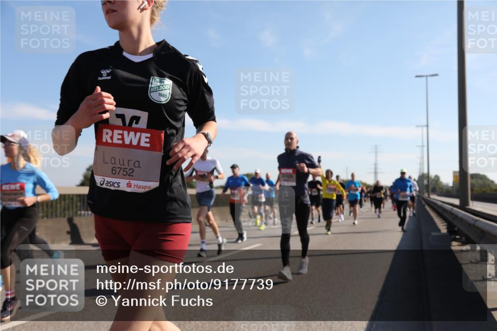 03.10.2025 - Köhlbrandbrückenlauf Yannick Fuchs http://msf.ph/oto/9177739 03.10.2025 11:17:04 Position 3 1885, 6752 meine-sportfotos.de