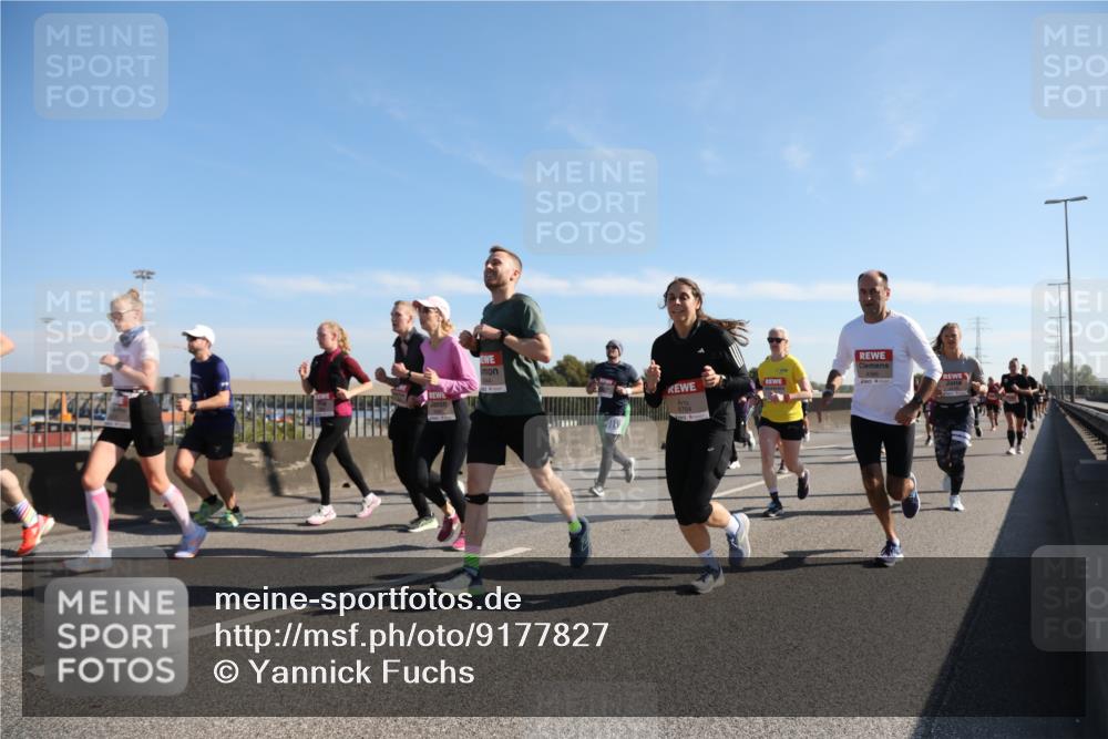 03.10.2025 - Köhlbrandbrückenlauf Yannick Fuchs http://msf.ph/oto/9177827 03.10.2025 11:17:10 Position 3 6764, 4386 meine-sportfotos.de