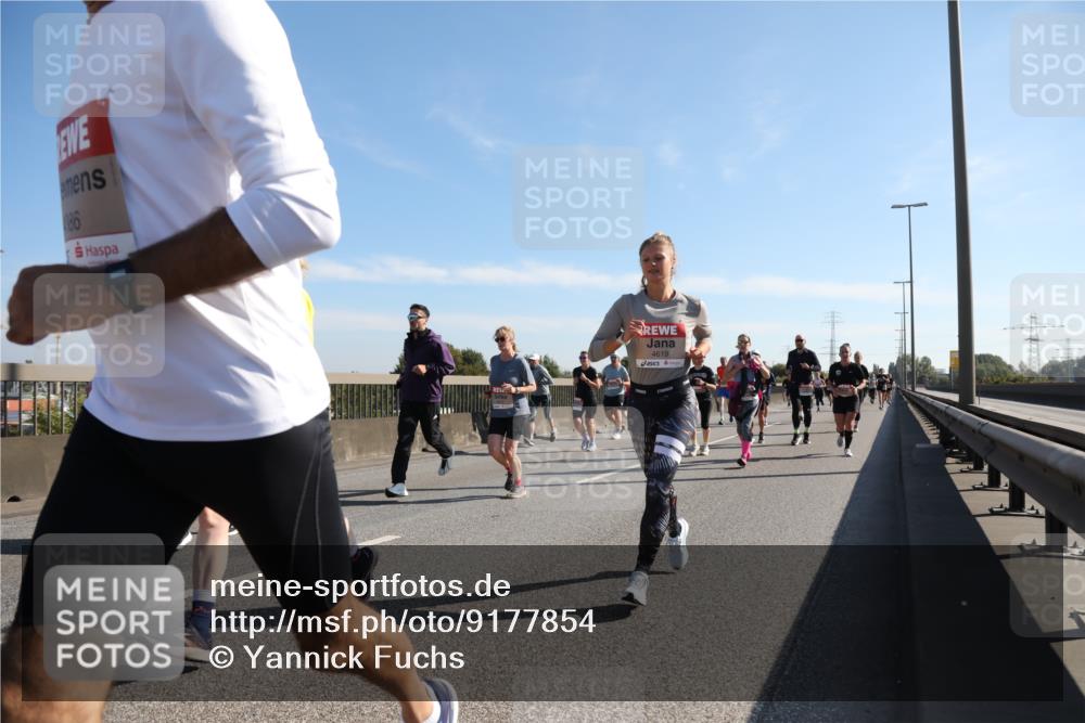 03.10.2025 - Köhlbrandbrückenlauf Yannick Fuchs http://msf.ph/oto/9177854 03.10.2025 11:17:11 Position 3 86, 4619 meine-sportfotos.de
