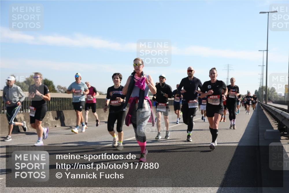 03.10.2025 - Köhlbrandbrückenlauf Yannick Fuchs http://msf.ph/oto/9177880 03.10.2025 11:17:13 Position 3  meine-sportfotos.de