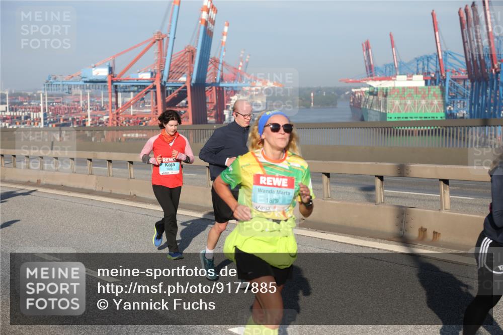03.10.2025 - Köhlbrandbrückenlauf Yannick Fuchs http://msf.ph/oto/9177885 03.10.2025 08:49:18 Position 2 1480, 1879 meine-sportfotos.de