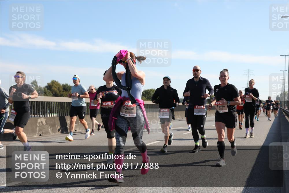 03.10.2025 - Köhlbrandbrückenlauf Yannick Fuchs http://msf.ph/oto/9177888 03.10.2025 11:17:13 Position 3 4514, 4012, 6783, 6784 meine-sportfotos.de