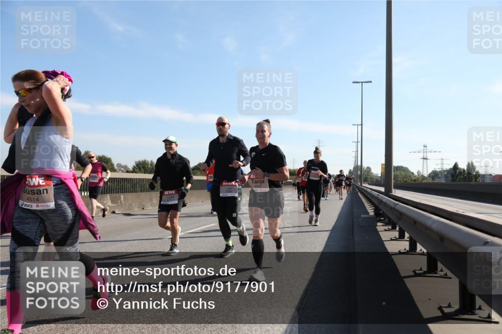 03.10.2025 - Köhlbrandbrückenlauf Yannick Fuchs http://msf.ph/oto/9177901 03.10.2025 11:17:14 Position 3 4514, 4012 meine-sportfotos.de