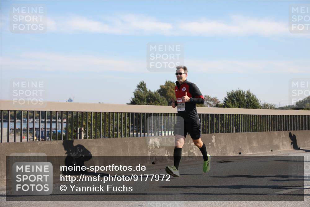 03.10.2025 - Köhlbrandbrückenlauf Yannick Fuchs http://msf.ph/oto/9177972 03.10.2025 11:17:19 Position 3  meine-sportfotos.de