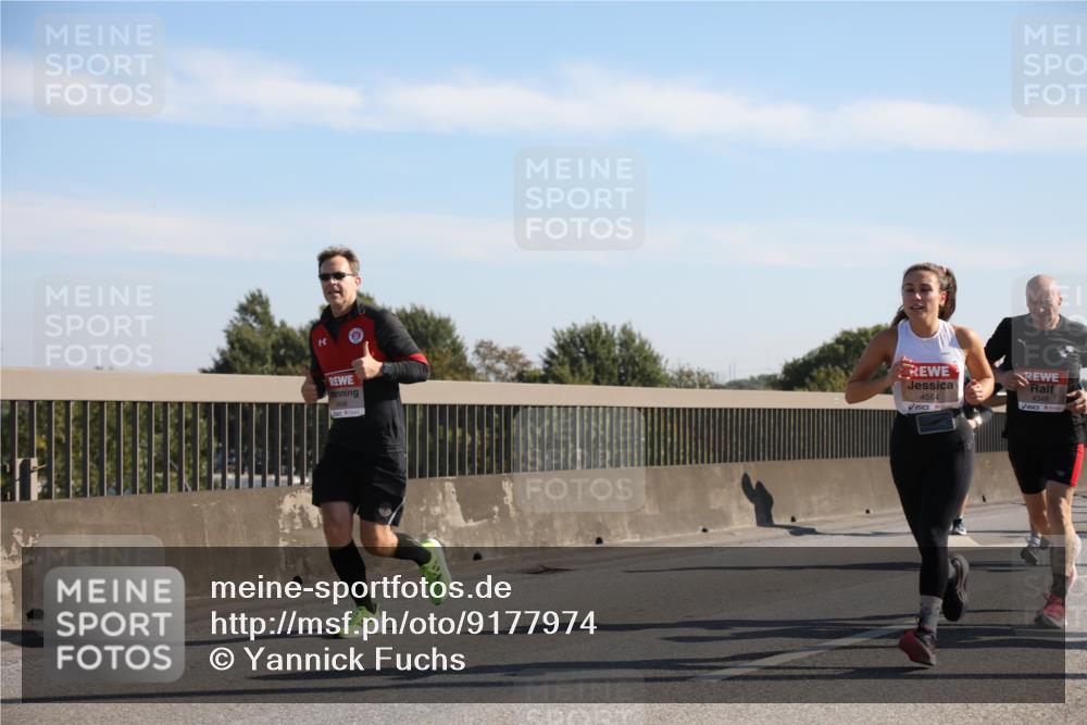 03.10.2025 - Köhlbrandbrückenlauf Yannick Fuchs http://msf.ph/oto/9177974 03.10.2025 11:17:19 Position 3 4564, 4346 meine-sportfotos.de