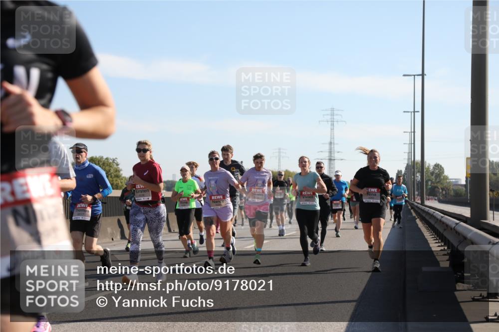 03.10.2025 - Köhlbrandbrückenlauf Yannick Fuchs http://msf.ph/oto/9178021 03.10.2025 11:17:22 Position 3 6517 meine-sportfotos.de