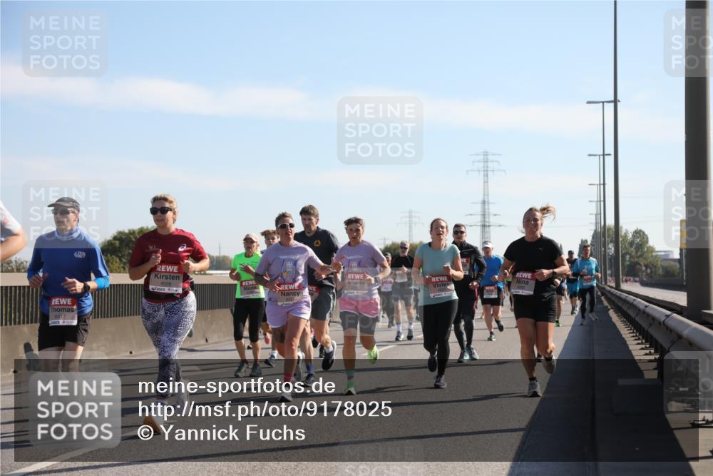 03.10.2025 - Köhlbrandbrückenlauf Yannick Fuchs http://msf.ph/oto/9178025 03.10.2025 11:17:22 Position 3 6517, 4538, 6222 meine-sportfotos.de