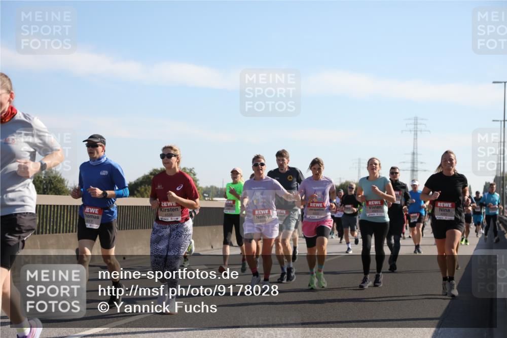 03.10.2025 - Köhlbrandbrückenlauf Yannick Fuchs http://msf.ph/oto/9178028 03.10.2025 11:17:22 Position 3 6517, 4538, 4521, 4260 meine-sportfotos.de