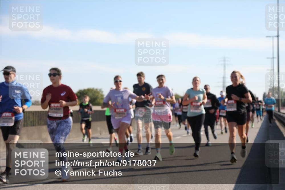 03.10.2025 - Köhlbrandbrückenlauf Yannick Fuchs http://msf.ph/oto/9178037 03.10.2025 11:17:23 Position 3  meine-sportfotos.de