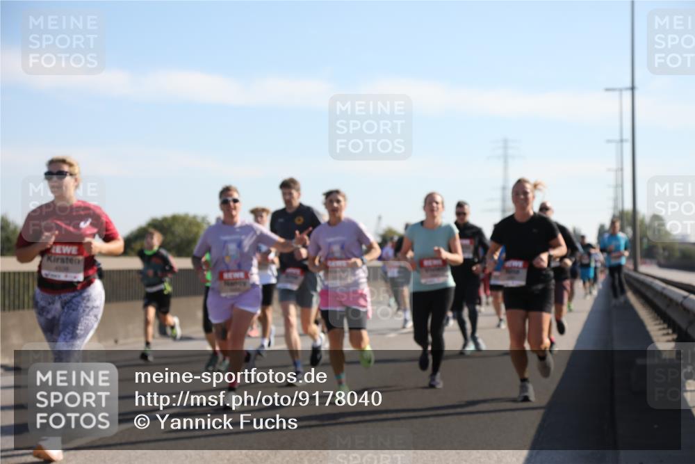 03.10.2025 - Köhlbrandbrückenlauf Yannick Fuchs http://msf.ph/oto/9178040 03.10.2025 11:17:23 Position 3  meine-sportfotos.de