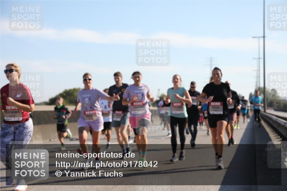 03.10.2025 - Köhlbrandbrückenlauf Yannick Fuchs http://msf.ph/oto/9178042 03.10.2025 11:17:23 Position 3 415319 meine-sportfotos.de