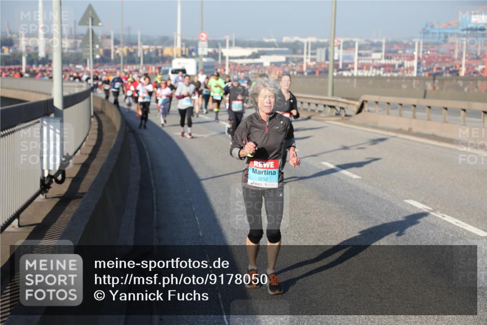 03.10.2025 - Köhlbrandbrückenlauf Yannick Fuchs http://msf.ph/oto/9178050 03.10.2025 08:49:34 Position 2 3252 meine-sportfotos.de