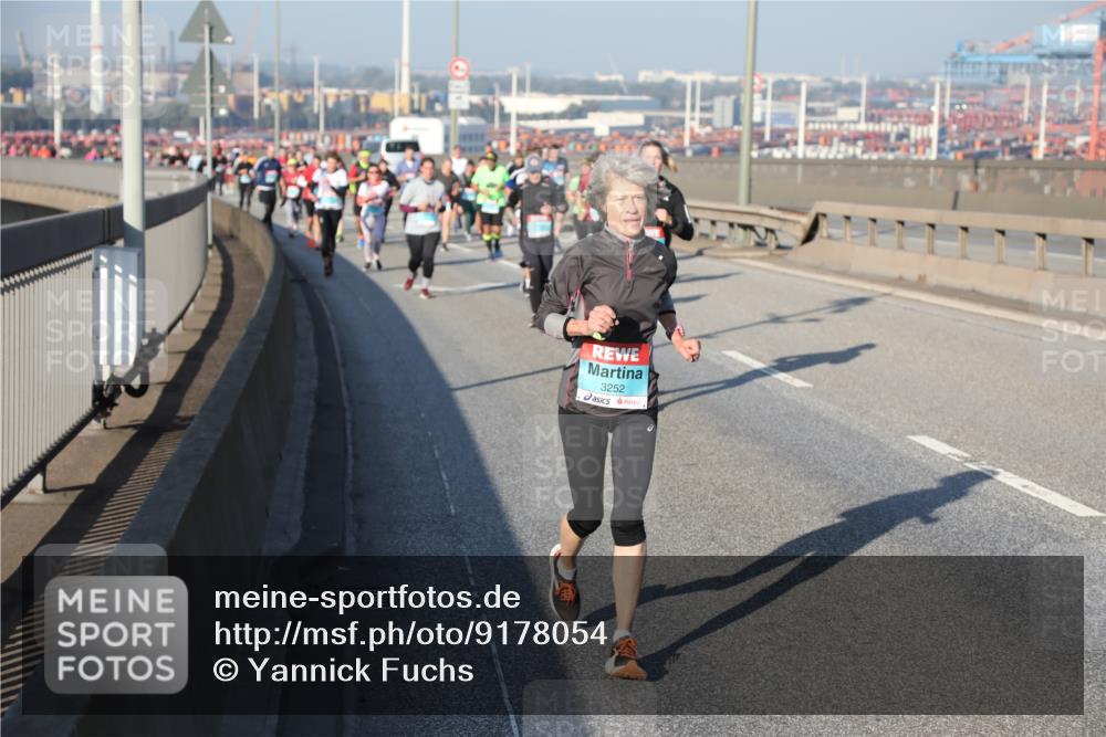 03.10.2025 - Köhlbrandbrückenlauf Yannick Fuchs http://msf.ph/oto/9178054 03.10.2025 08:49:34 Position 2 3252 meine-sportfotos.de