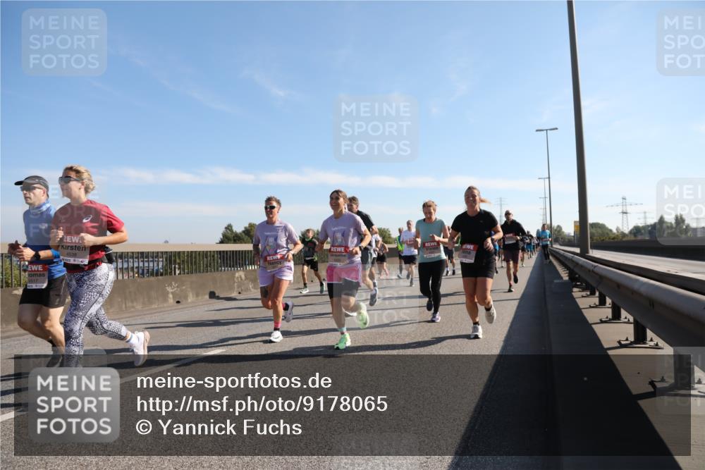 03.10.2025 - Köhlbrandbrückenlauf Yannick Fuchs http://msf.ph/oto/9178065 03.10.2025 11:17:24 Position 3 4538 meine-sportfotos.de