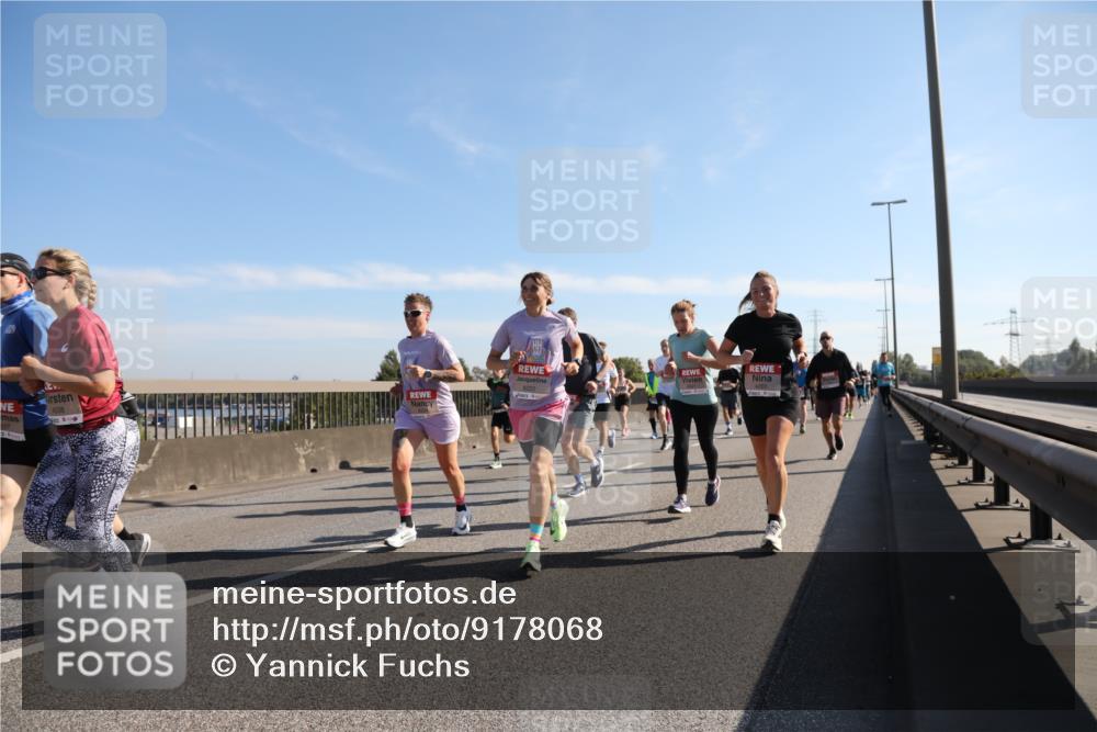 03.10.2025 - Köhlbrandbrückenlauf Yannick Fuchs http://msf.ph/oto/9178068 03.10.2025 11:17:24 Position 3 517 meine-sportfotos.de