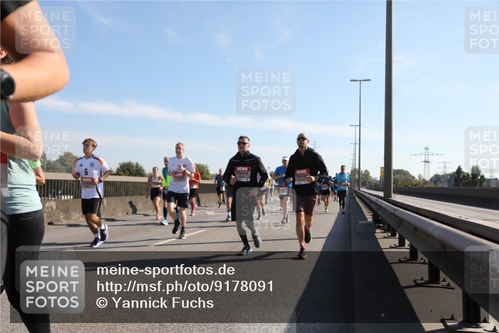 03.10.2025 - Köhlbrandbrückenlauf Yannick Fuchs http://msf.ph/oto/9178091 03.10.2025 11:17:26 Position 3  meine-sportfotos.de