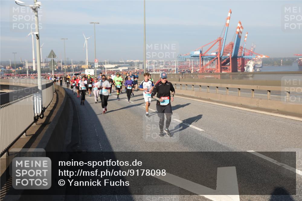 03.10.2025 - Köhlbrandbrückenlauf Yannick Fuchs http://msf.ph/oto/9178098 03.10.2025 08:49:39 Position 2  meine-sportfotos.de