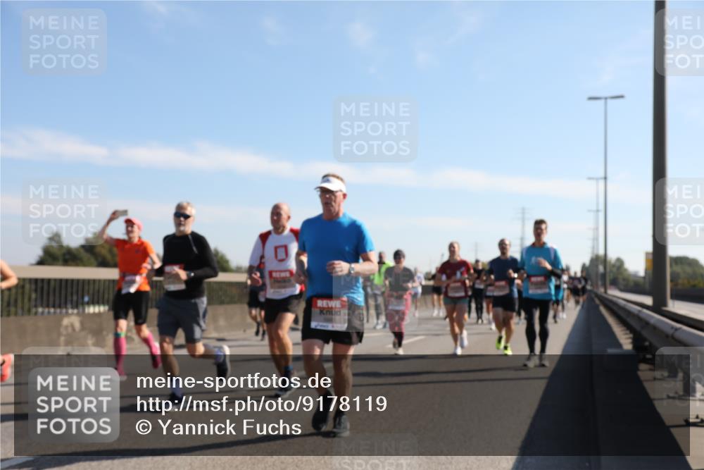 03.10.2025 - Köhlbrandbrückenlauf Yannick Fuchs http://msf.ph/oto/9178119 03.10.2025 11:17:28 Position 3  meine-sportfotos.de