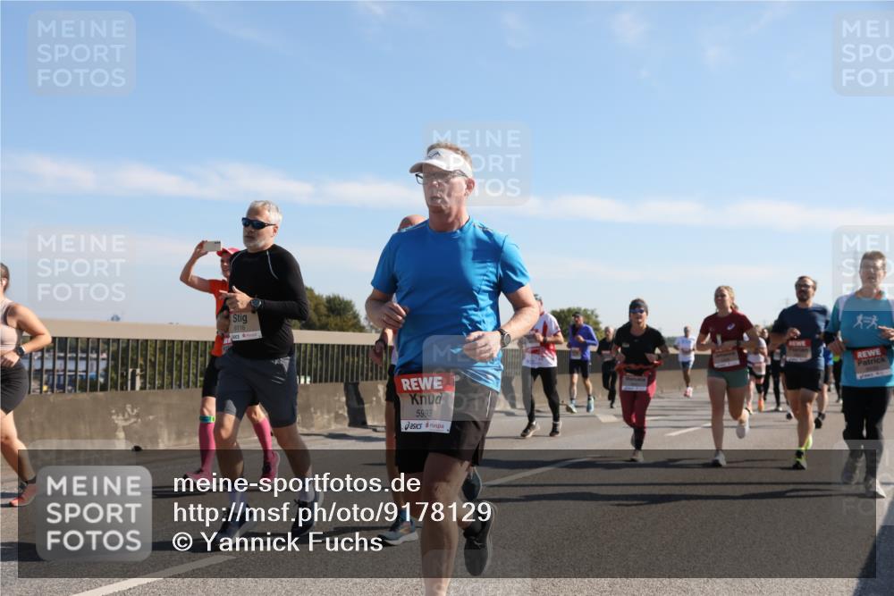 03.10.2025 - Köhlbrandbrückenlauf Yannick Fuchs http://msf.ph/oto/9178129 03.10.2025 11:17:28 Position 3 6116, 5993 meine-sportfotos.de