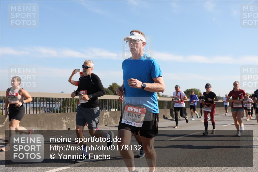 03.10.2025 - Köhlbrandbrückenlauf Yannick Fuchs http://msf.ph/oto/9178132 03.10.2025 11:17:29 Position 3 5993 meine-sportfotos.de