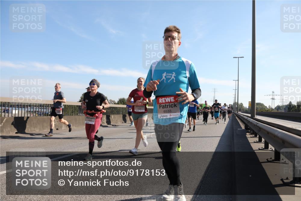 03.10.2025 - Köhlbrandbrückenlauf Yannick Fuchs http://msf.ph/oto/9178153 03.10.2025 11:17:30 Position 3 5641, 4328, 6533 meine-sportfotos.de