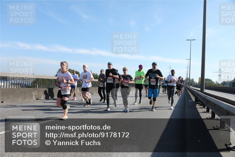 03.10.2025 - Köhlbrandbrückenlauf Yannick Fuchs http://msf.ph/oto/9178172 03.10.2025 11:17:34 Position 3  meine-sportfotos.de