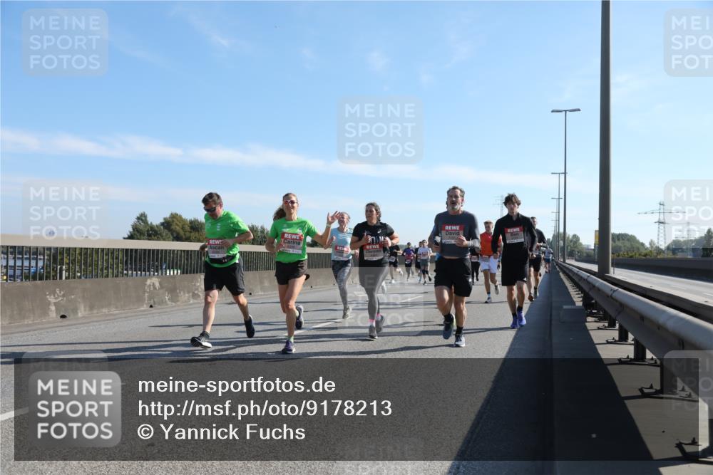 03.10.2025 - Köhlbrandbrückenlauf Yannick Fuchs http://msf.ph/oto/9178213 03.10.2025 11:17:37 Position 3 6194 meine-sportfotos.de