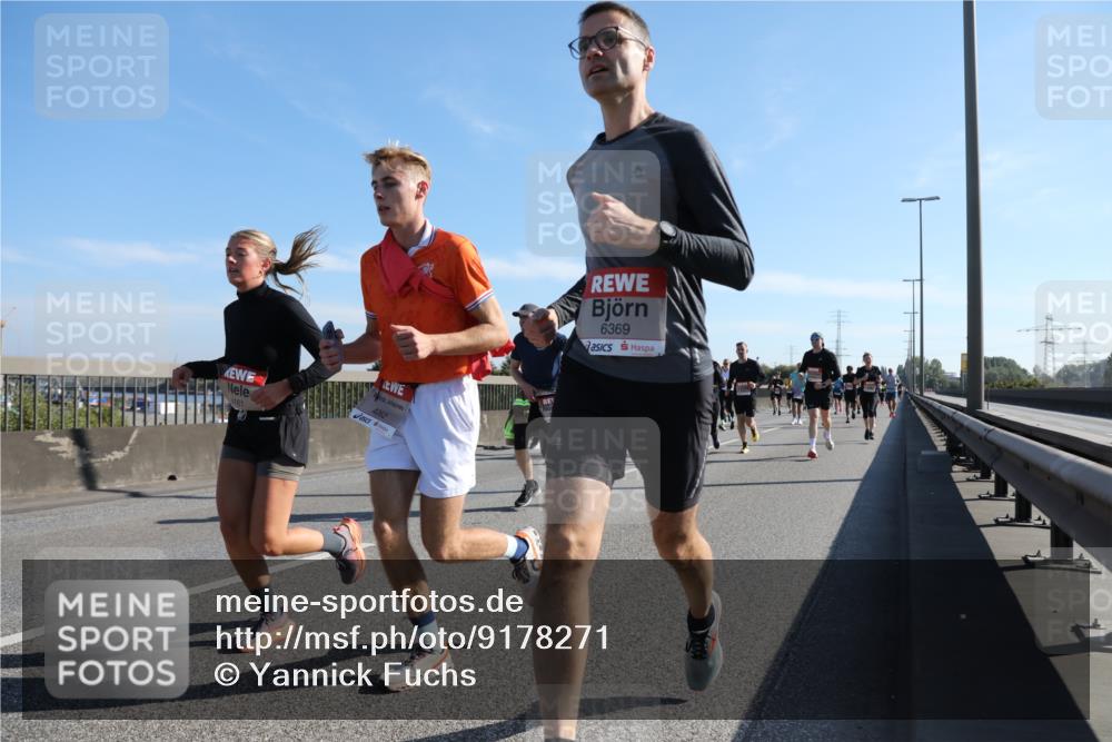 03.10.2025 - Köhlbrandbrückenlauf Yannick Fuchs http://msf.ph/oto/9178271 03.10.2025 11:17:40 Position 3 161, 4062, 6369 meine-sportfotos.de